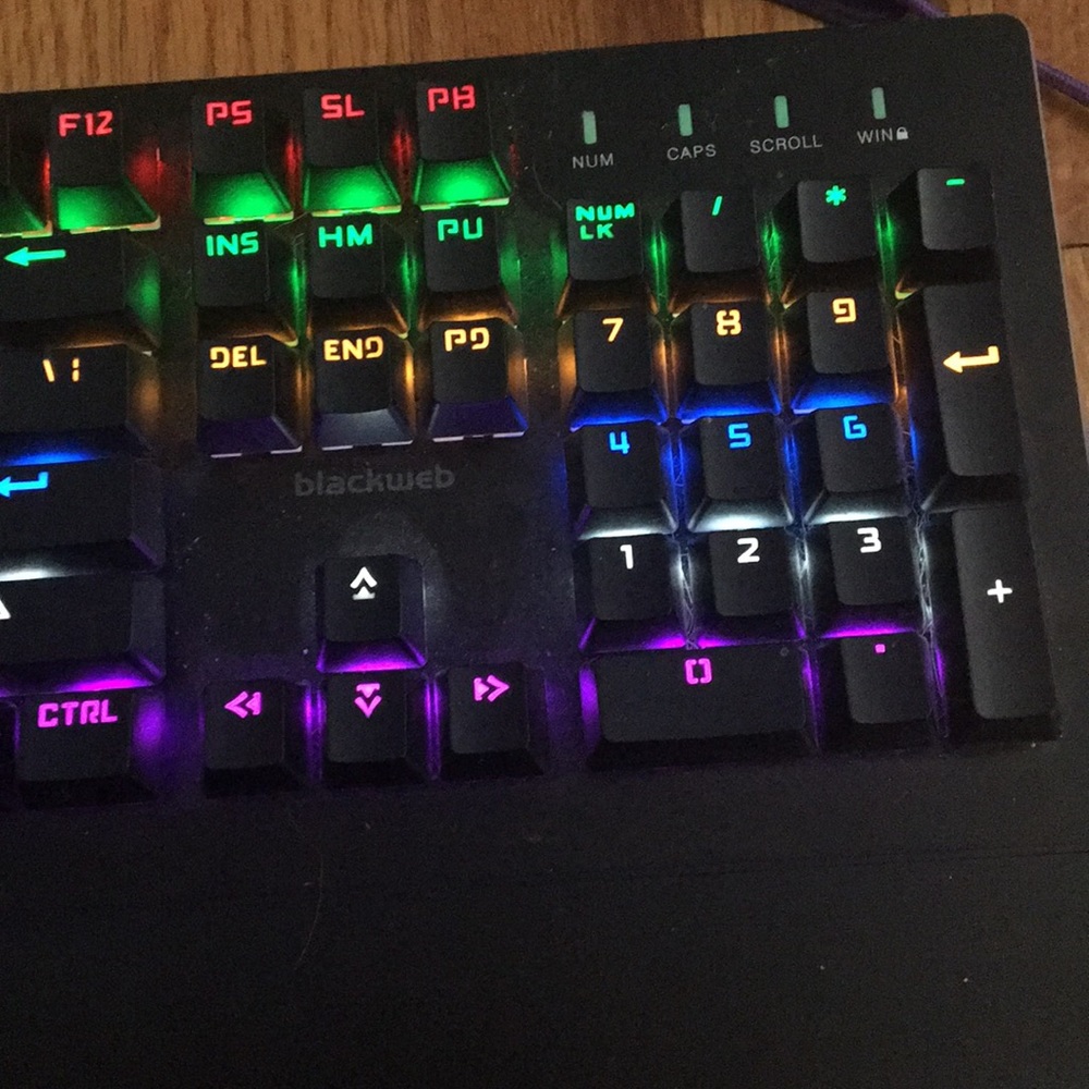 Gaming Keyboard - Picture 4 of 4